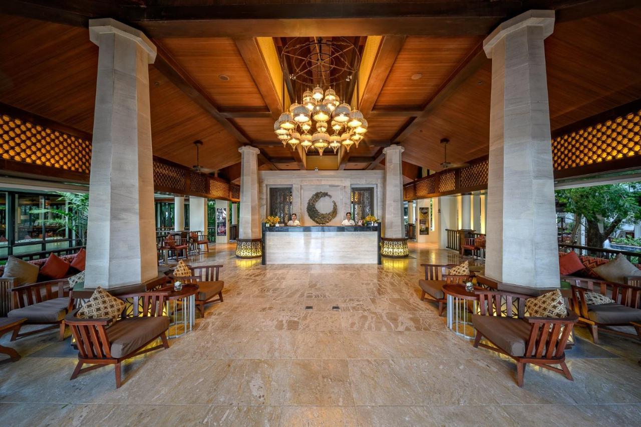 Centara Grand Beach Resort & Villas Krabi Ao Nang Exterior foto The lobby of the hotel