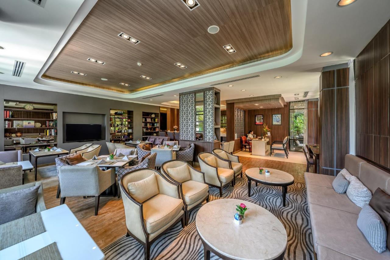 Centara Grand Beach Resort & Villas Krabi Ao Nang Exterior foto The Club Lounge at Tan Son Nhat International Airport